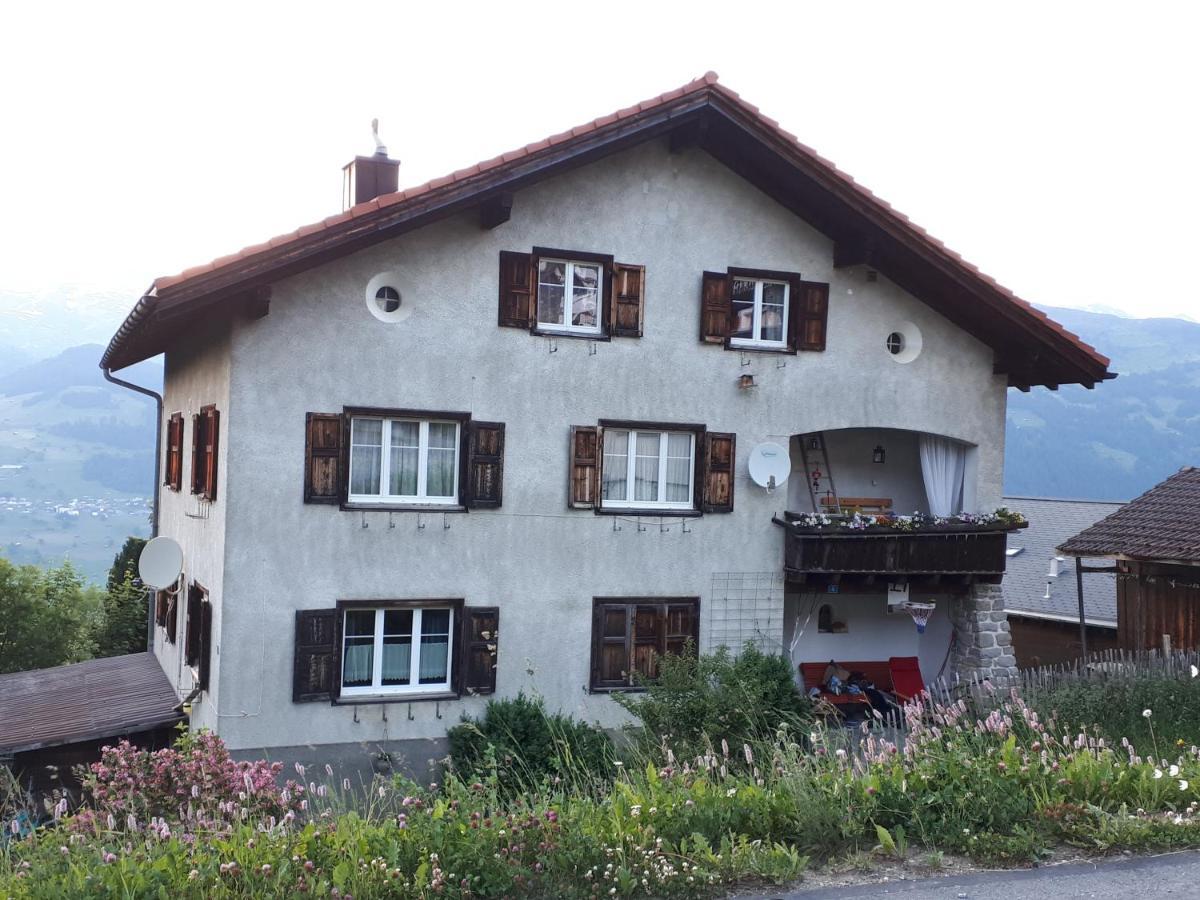 Ferienwohnung Antonia Surcuolm Ngoại thất bức ảnh