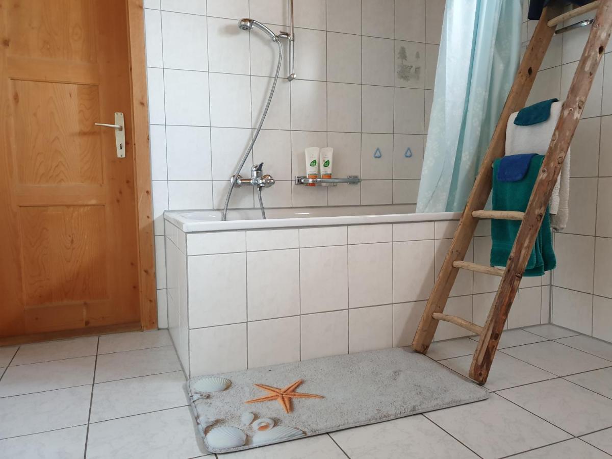 Ferienwohnung Antonia Surcuolm Ngoại thất bức ảnh
