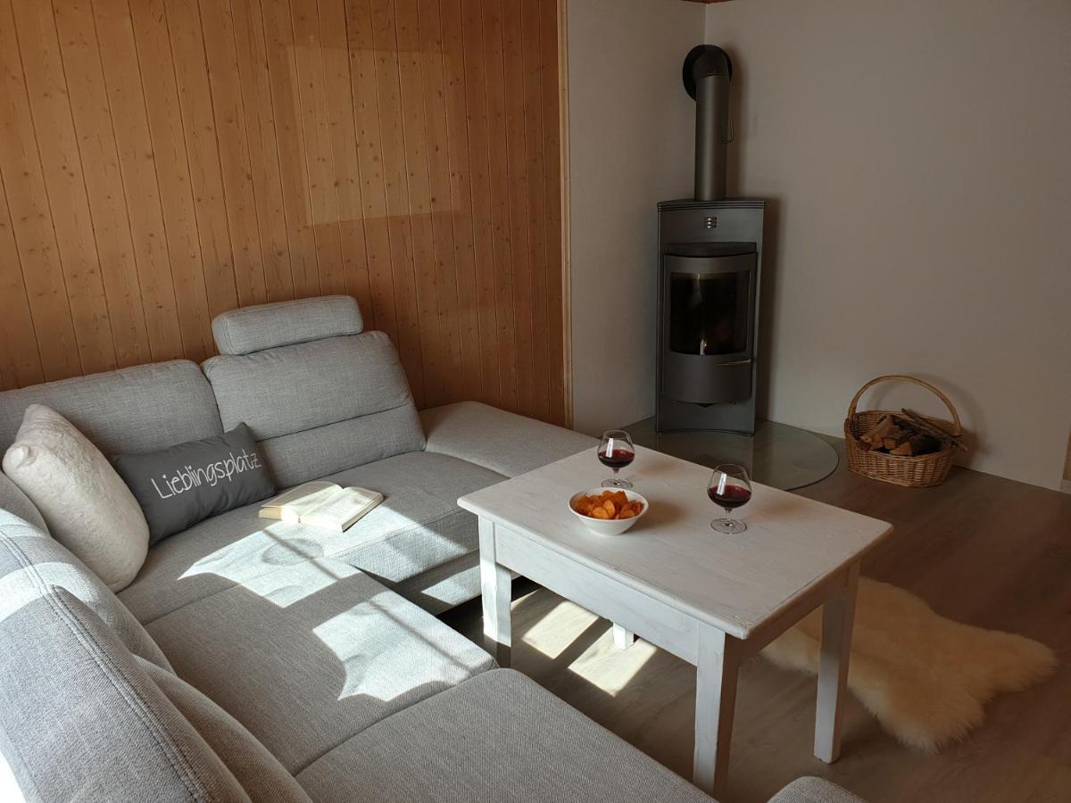 Ferienwohnung Antonia Surcuolm Ngoại thất bức ảnh